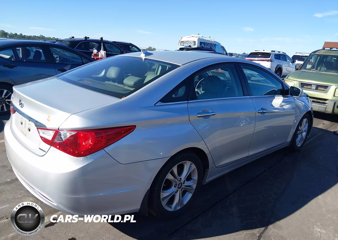2013 Hyundai Sonata Limited VIN:5NPEC4AC8DH657778 - 4