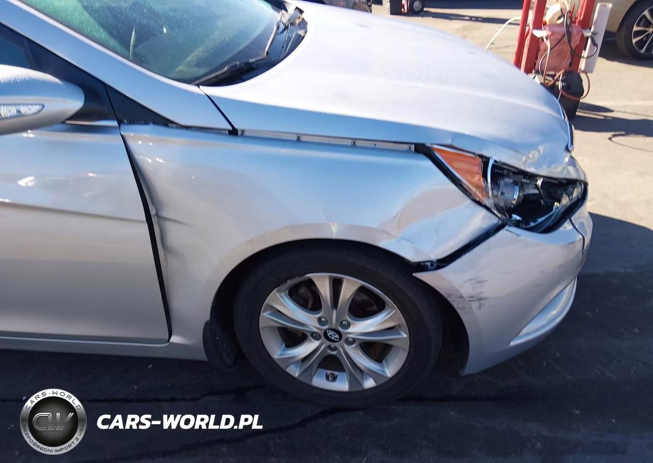 2013 Hyundai Sonata Limited VIN:5NPEC4AC8DH657778 - 6