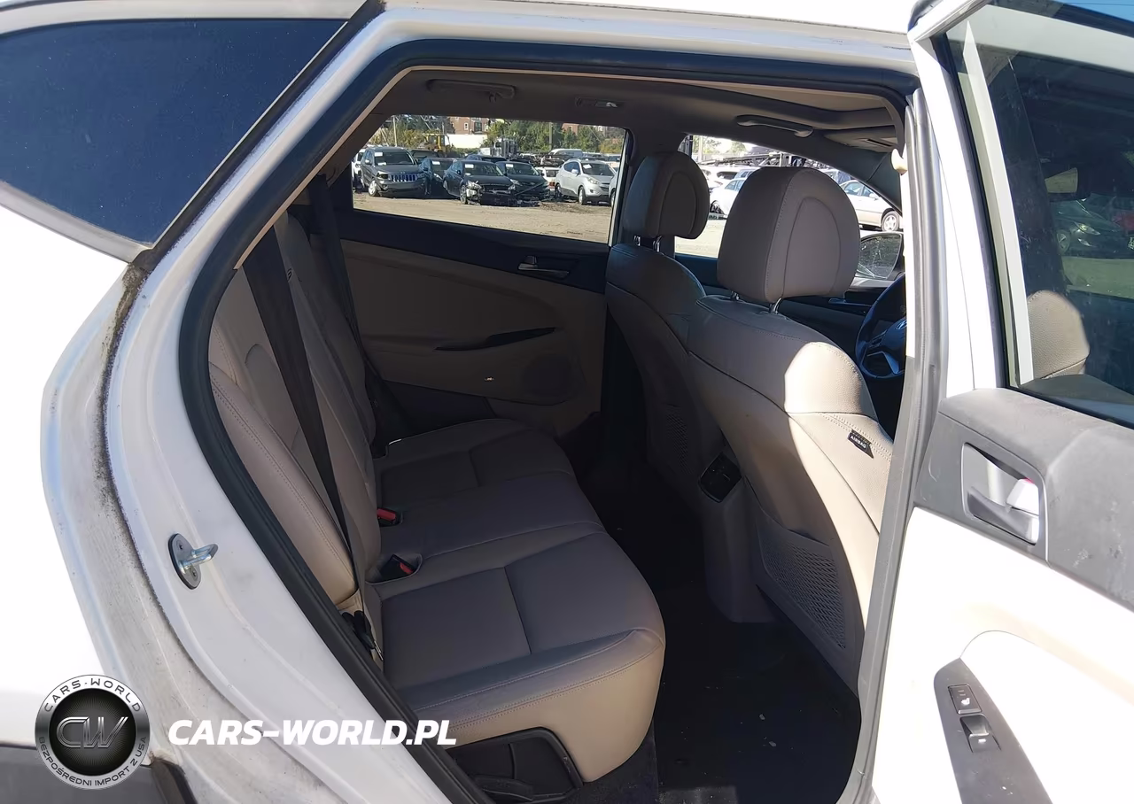 2017 Hyundai Tucson Limited VIN:KM8J3CA27HU286734 - 8