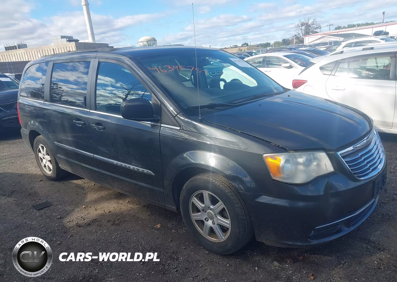 2012 Chrysler Town & Country Touring