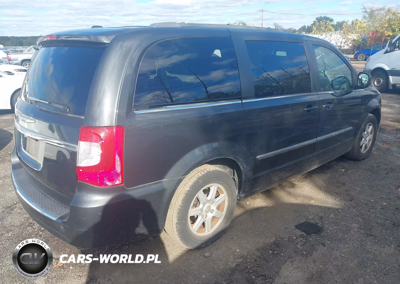 2012 Chrysler Town & Country Touring VIN:2C4RC1BG1CR312837 - 4