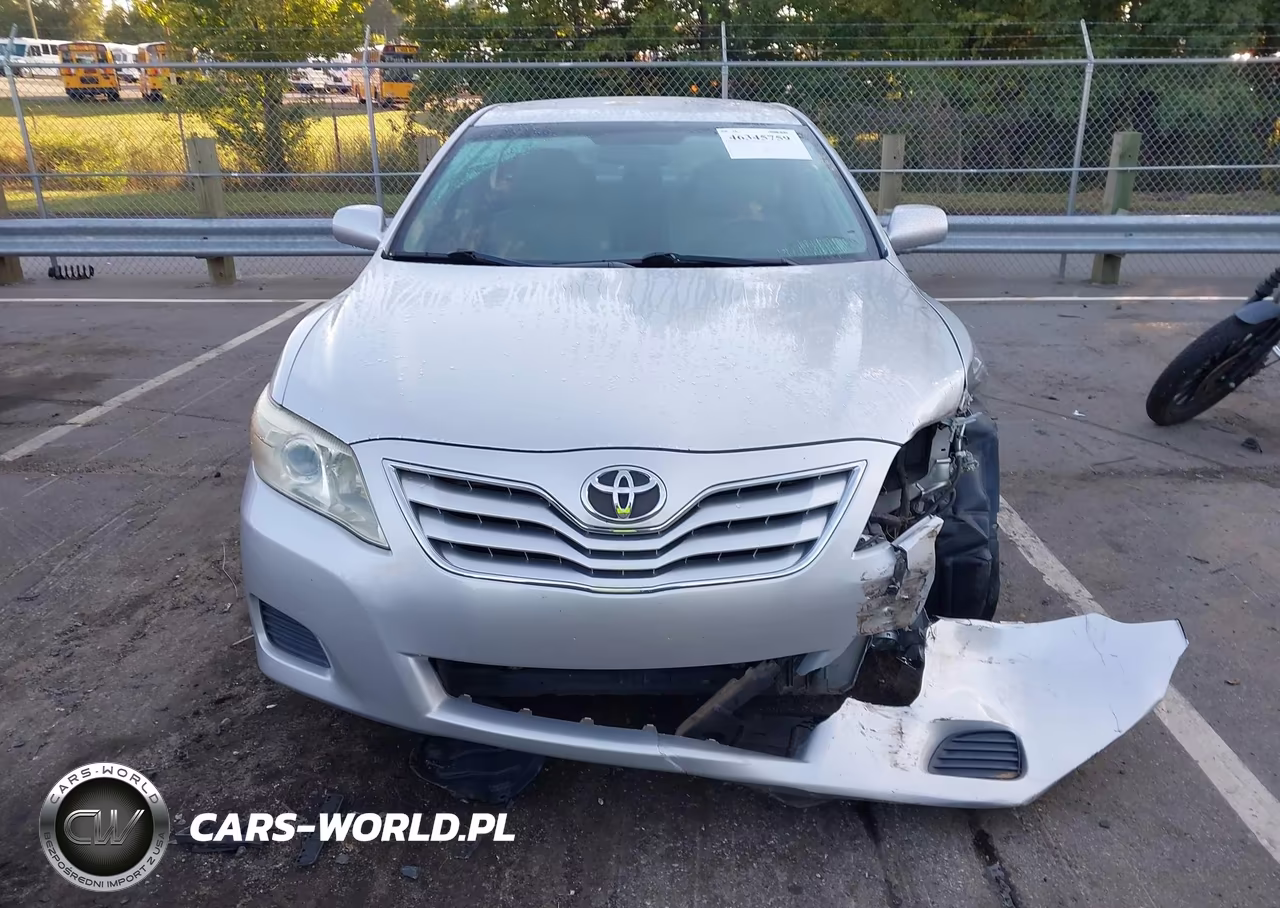 2010 Toyota Camry Le VIN:4T1BF3EK0AU104108 - 13