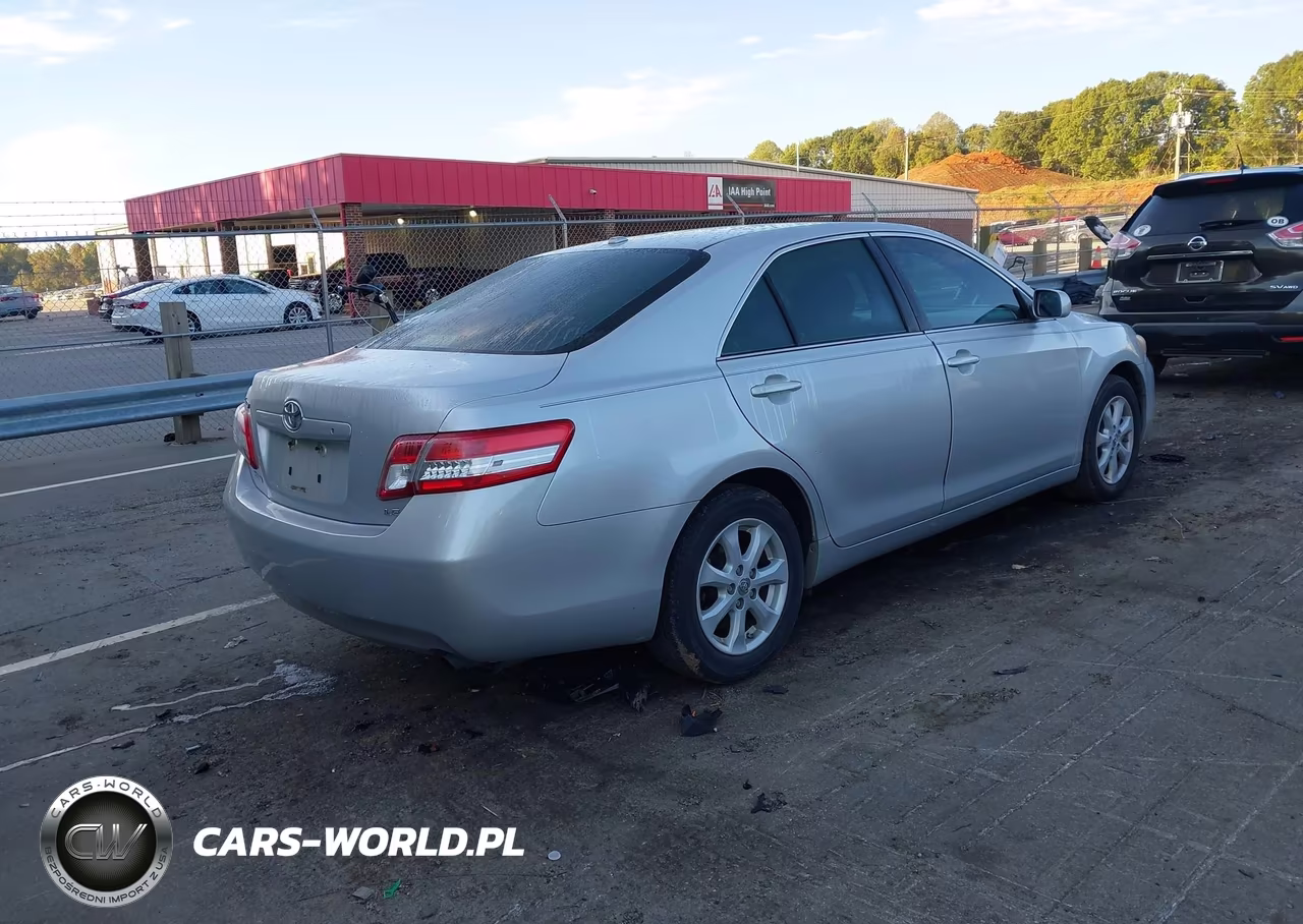 2010 Toyota Camry Le VIN:4T1BF3EK0AU104108 - 4