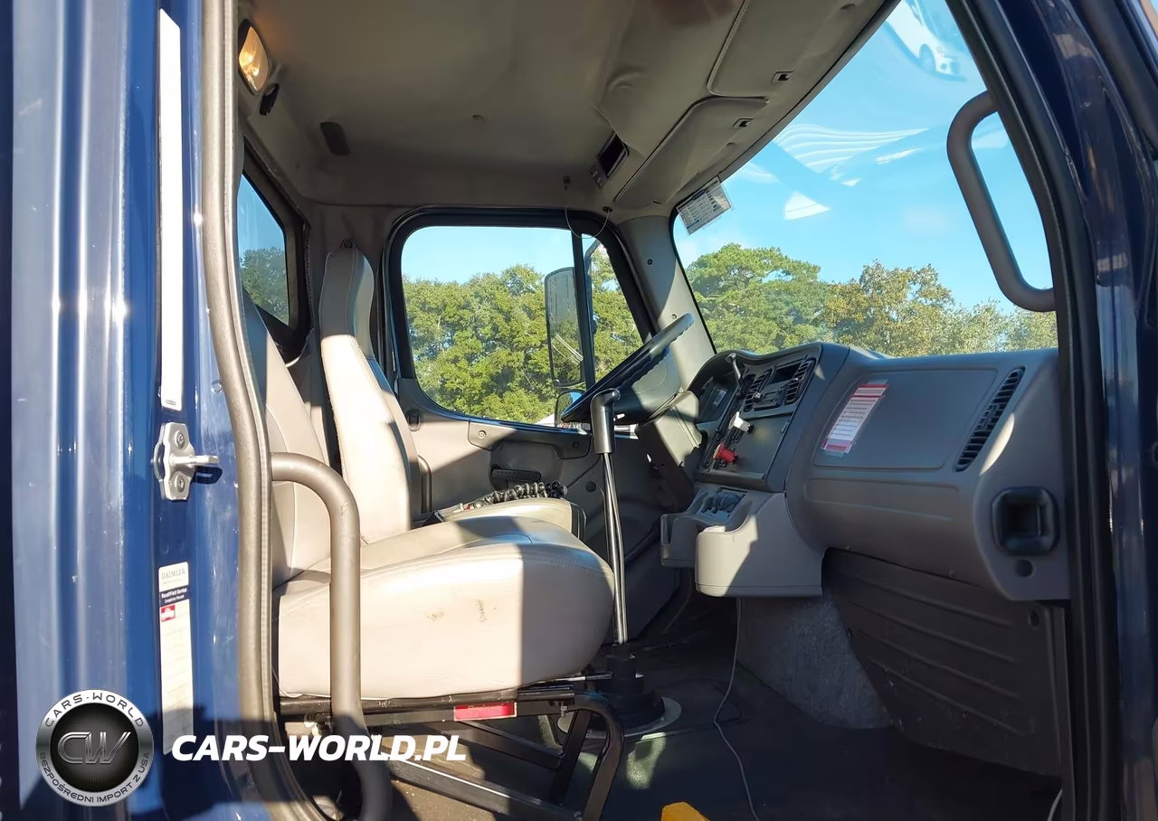 2012 Freightliner M2 112 Medium Duty VIN:1FUJC5DV6CHBH5817 - 5
