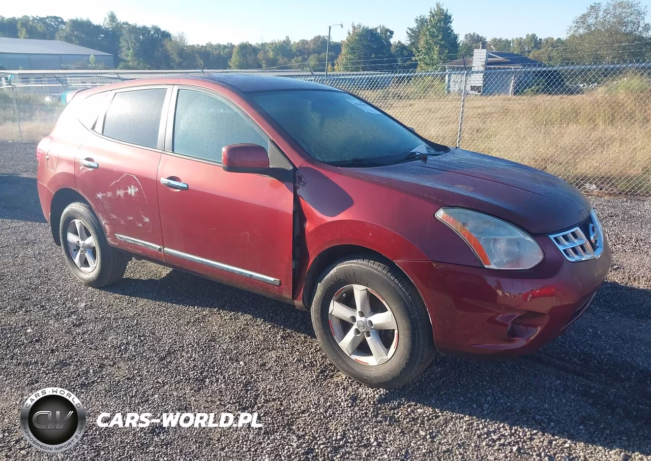 2013 Nissan Rogue S – zdjęcie 1 z 11