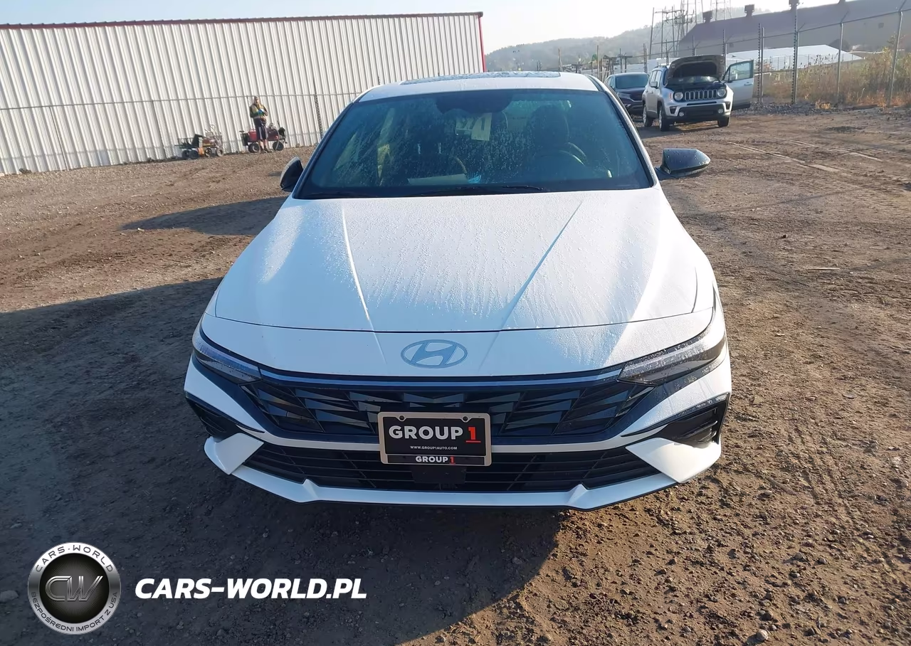 2026 Hyundai Elantra Sel Sport Premium VIN:KMHLS4DG1TU129945 - 12