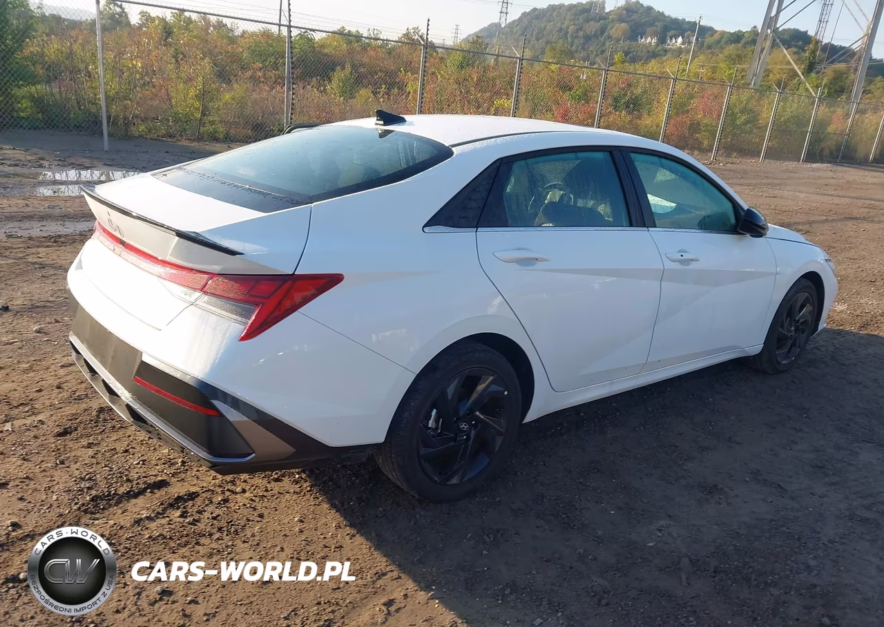 2026 Hyundai Elantra Sel Sport Premium VIN:KMHLS4DG1TU129945 - 4