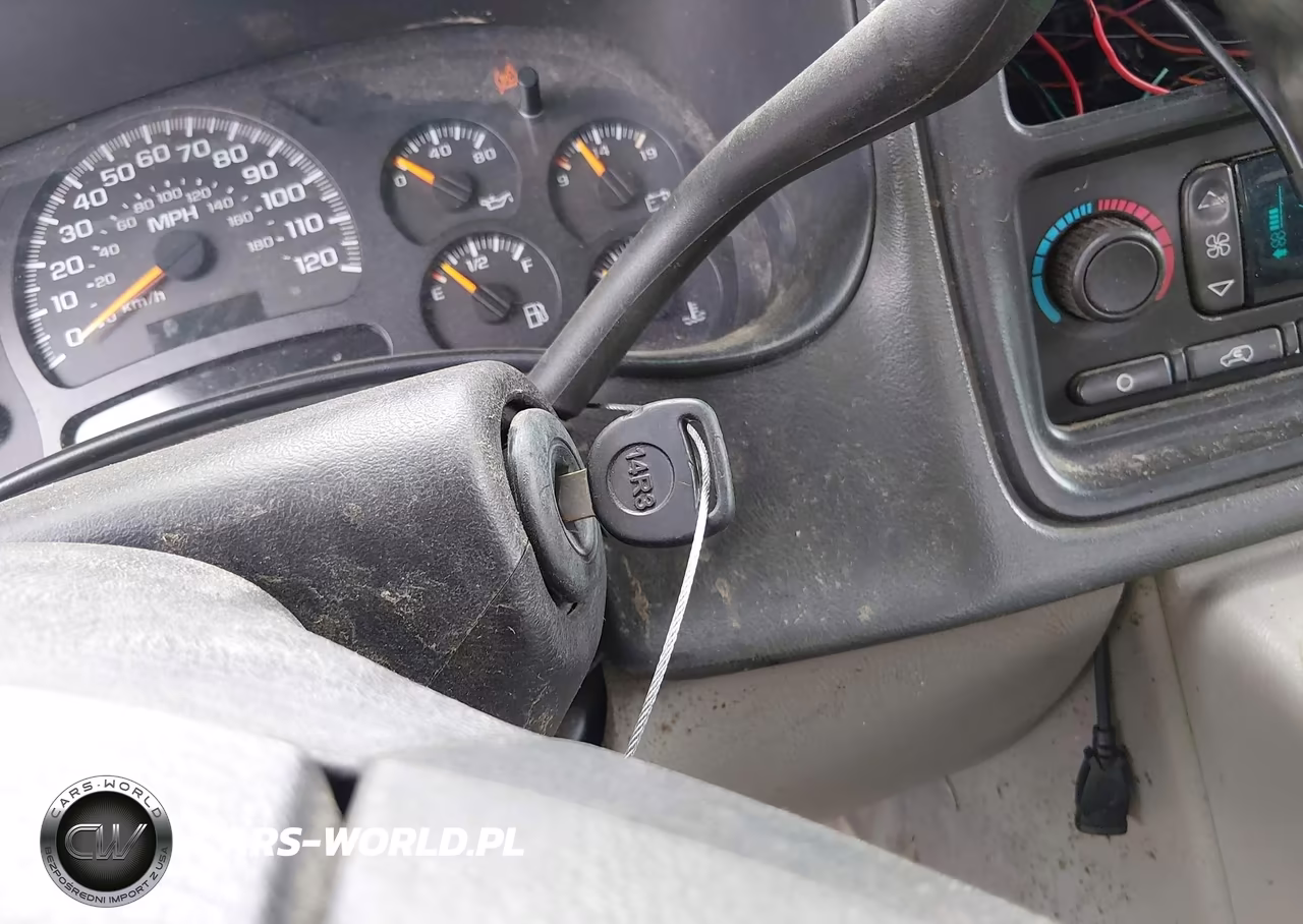 2005 GMC Yukon Sle VIN:1GKEK13TX5R265186 - 11