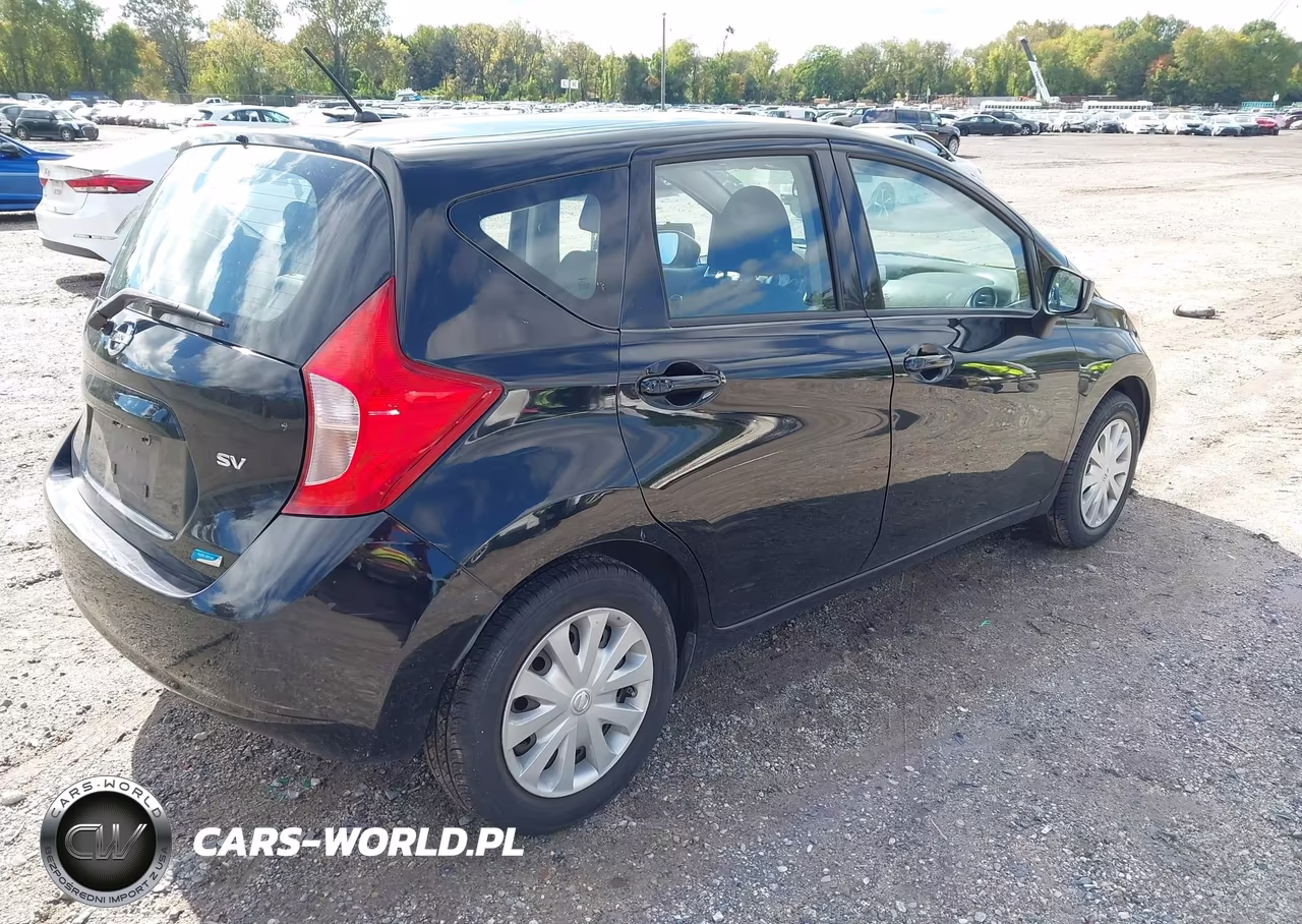 2015 Nissan Versa Note S (Sr)-S Plus-Sl-Sr-Sv VIN:3N1CE2CP0FL409388 - 4