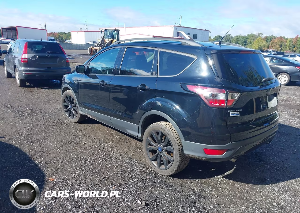 2018 Ford Escape Se VIN:1FMCU0GD8JUC67550 - 3