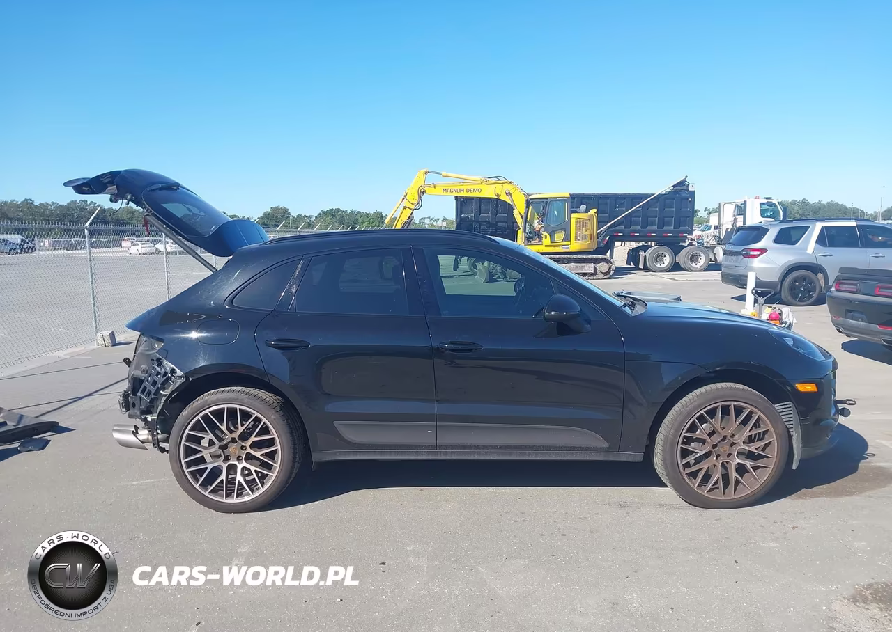 2020 Porsche Macan S VIN:WP1AB2A50LLB34920 - 14