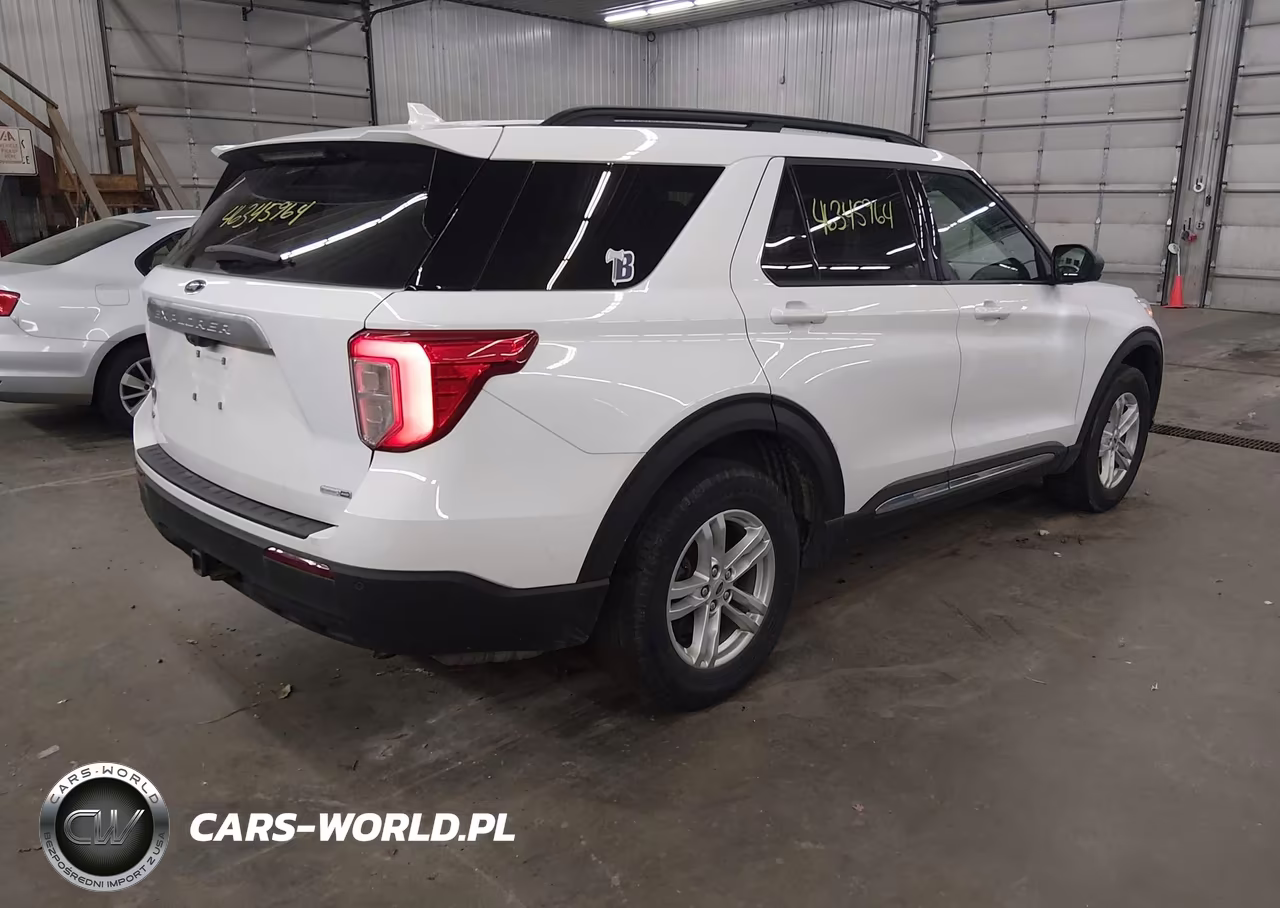 2020 Ford Explorer Xlt VIN:1FMSK8DH3LGC81347 - 4