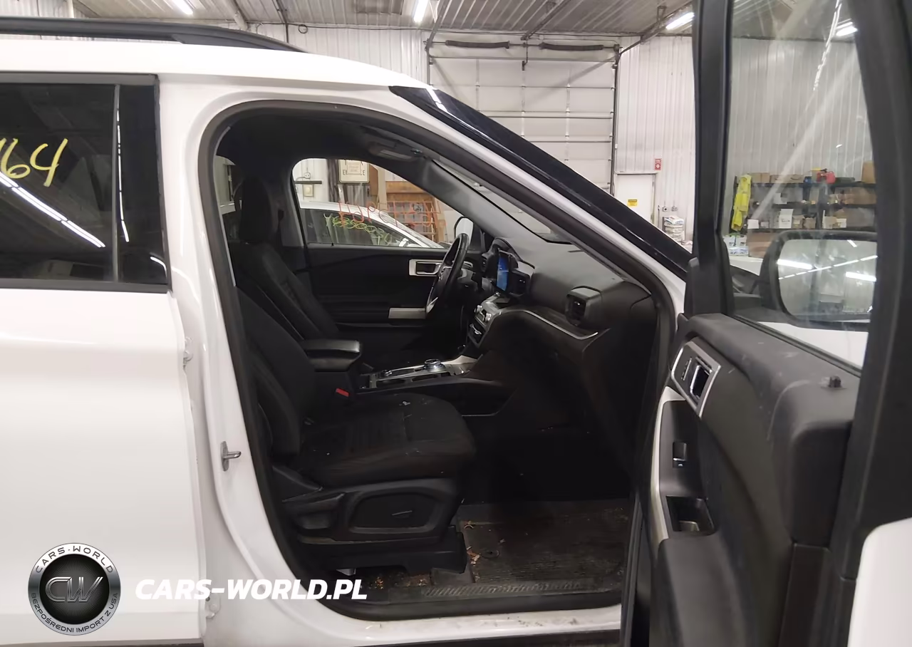 2020 Ford Explorer Xlt VIN:1FMSK8DH3LGC81347 - 5