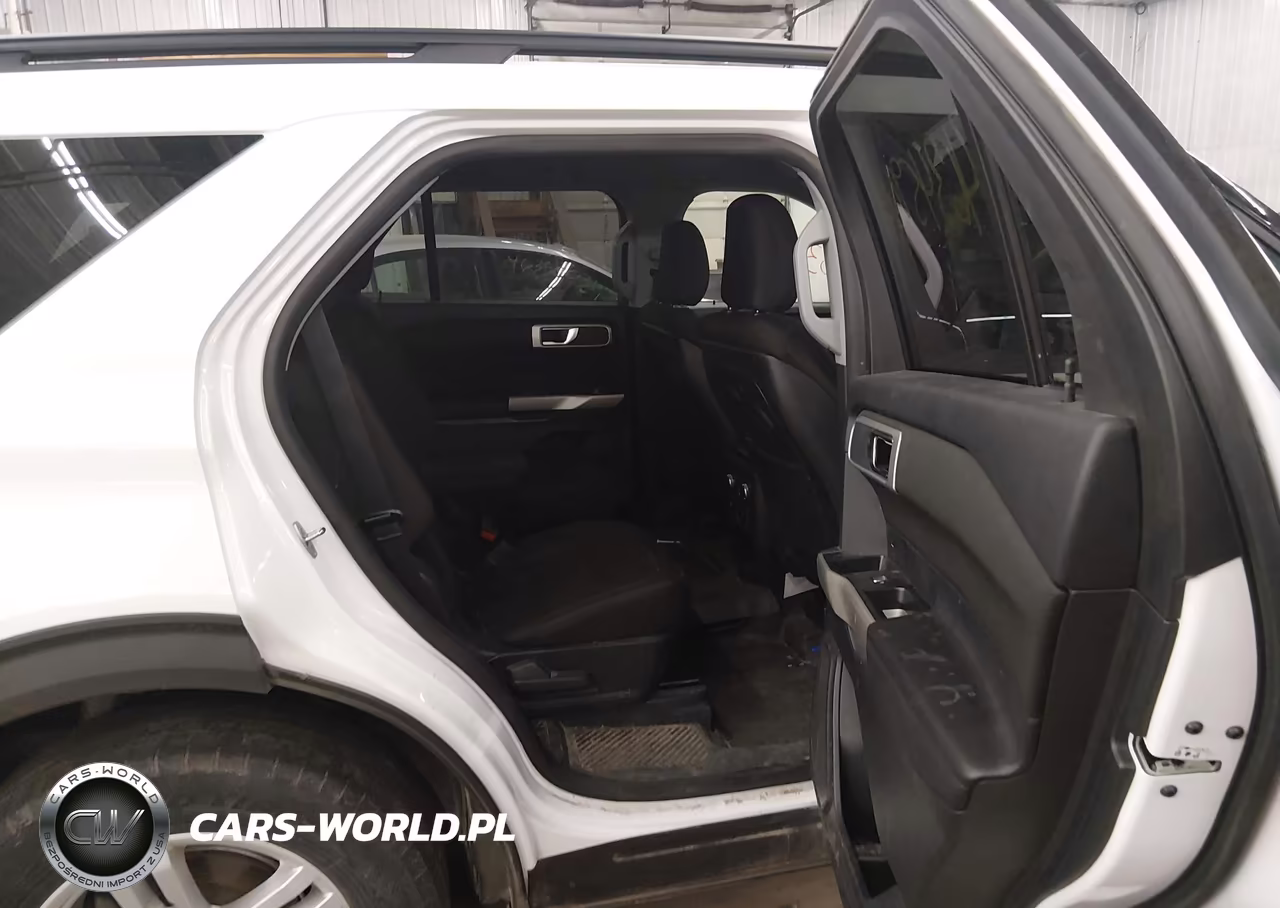 2020 Ford Explorer Xlt VIN:1FMSK8DH3LGC81347 - 8