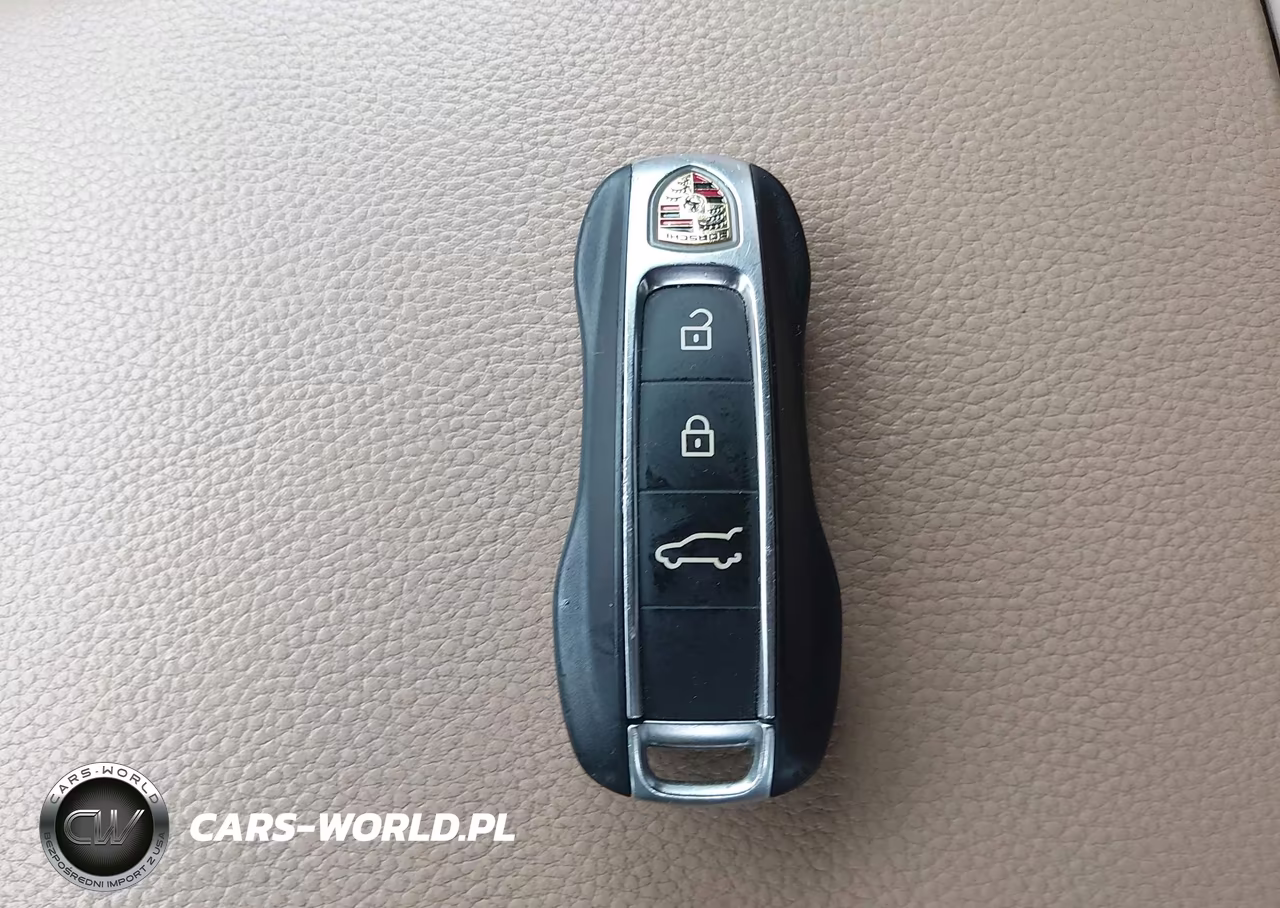 2020 Porsche Cayenne VIN:WP1AA2AY9LDA00656 - 11