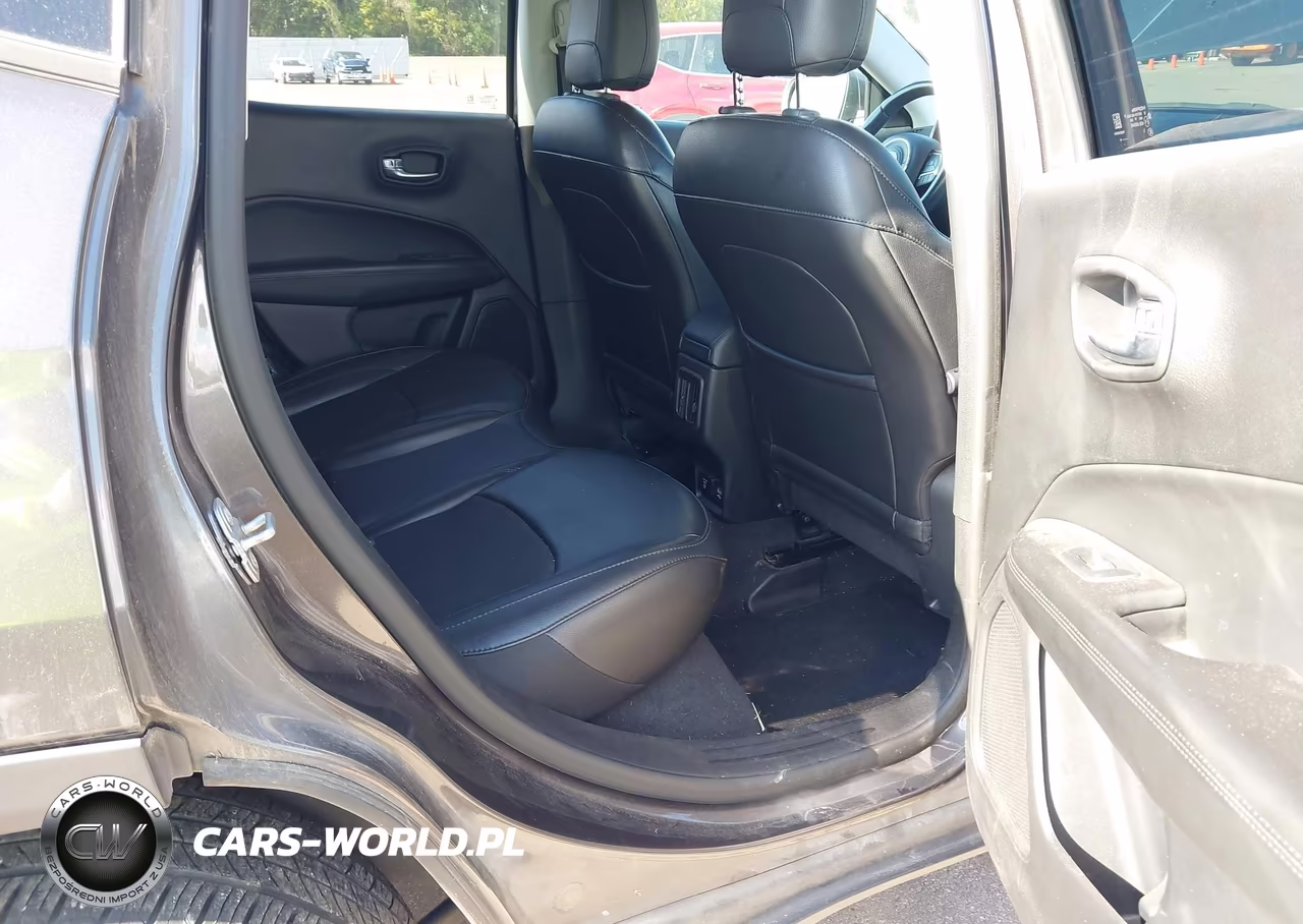 2019 Jeep Compass Altitude Fwd VIN:3C4NJCBB6KT726373 - 8