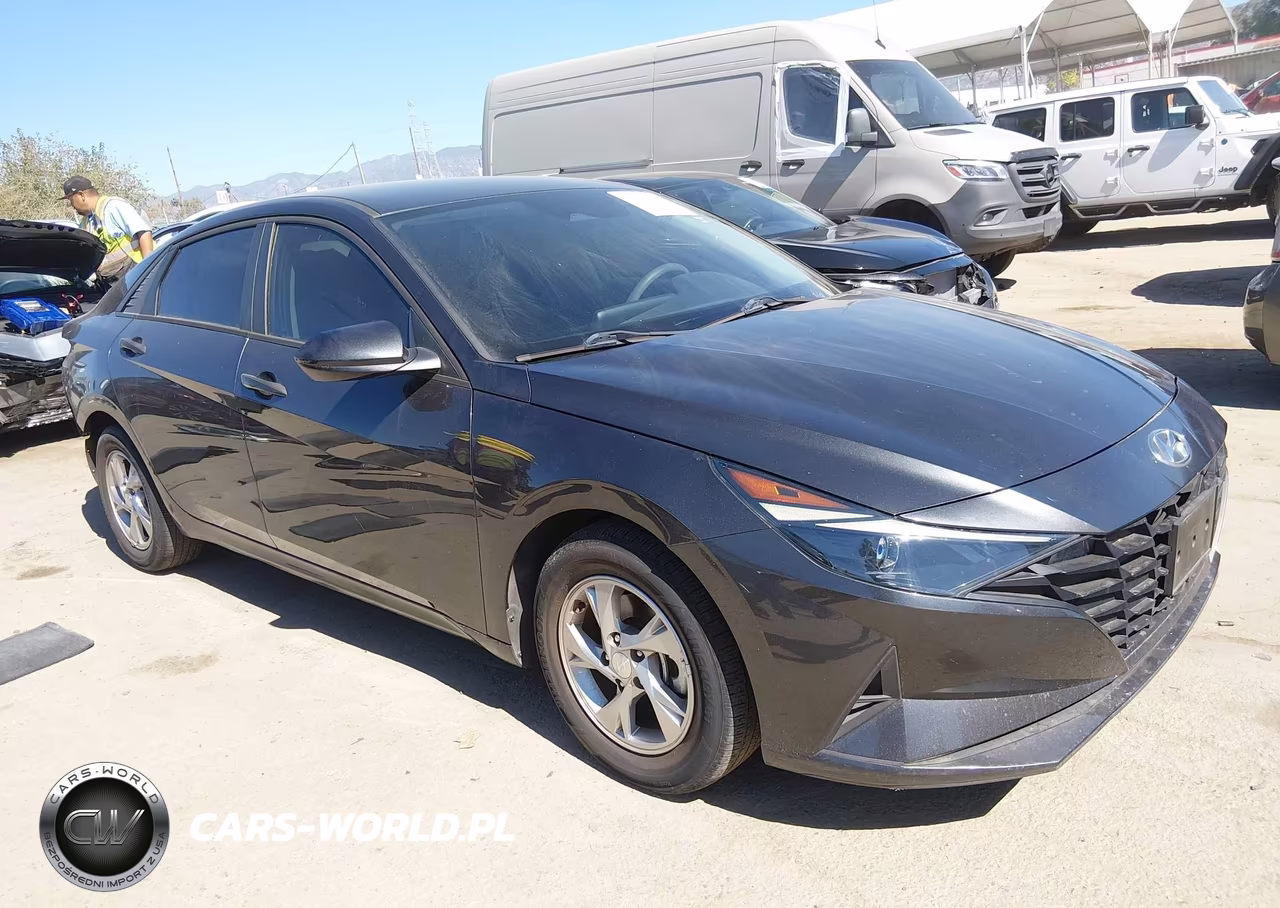 2021 Hyundai Elantra Se