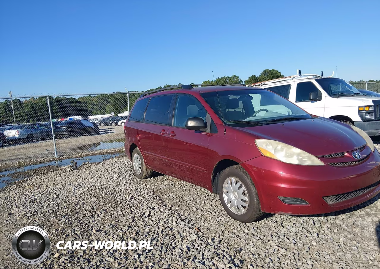 2007 Toyota Sienna Le