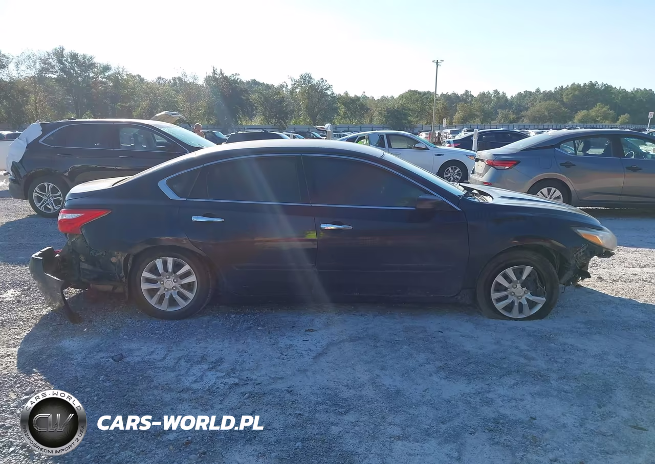 2017 Nissan Altima 2.5 S VIN:1N4AL3AP8HC150138 - 14