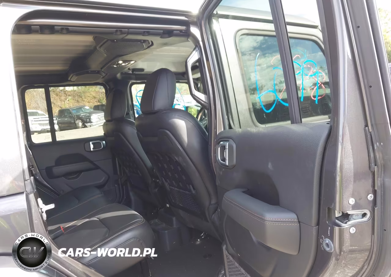 2021 Jeep Wrangler Unlimited Rubicon 392 4X4 VIN:1C4JJXSJ0MW755216 - 8