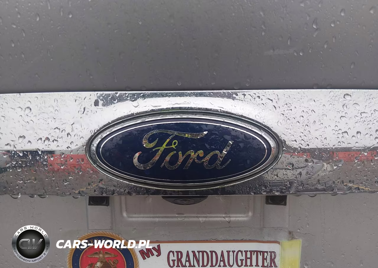 2016 Ford Escape VIN:1FMCU9J97GUB34666 - 14