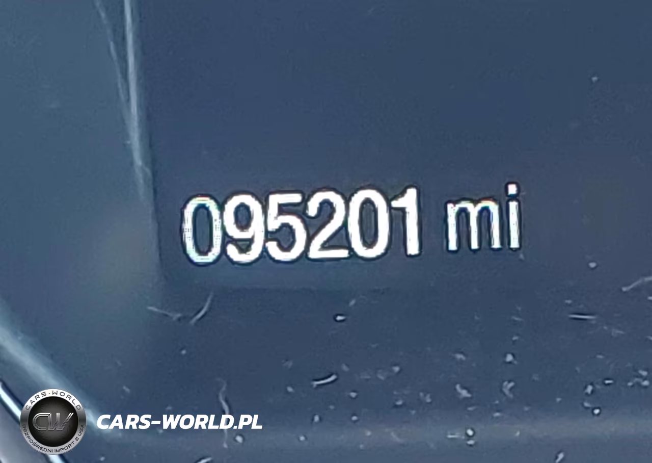2018 Ford Escape Titanium VIN:1FMCU0J95JUD00654 - 15