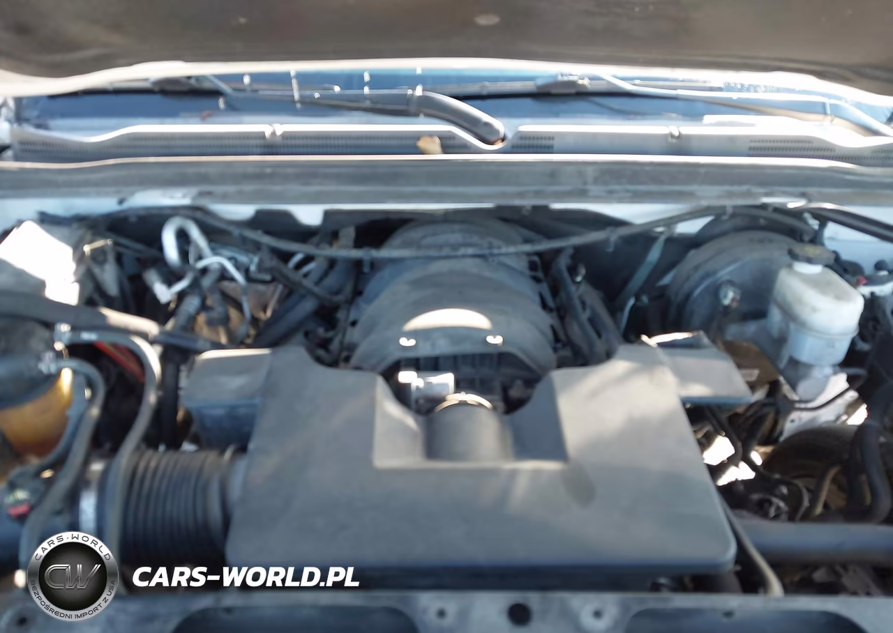 2019 Chevrolet Suburban Lt VIN:1GNSCHKC8KR237590 - 10