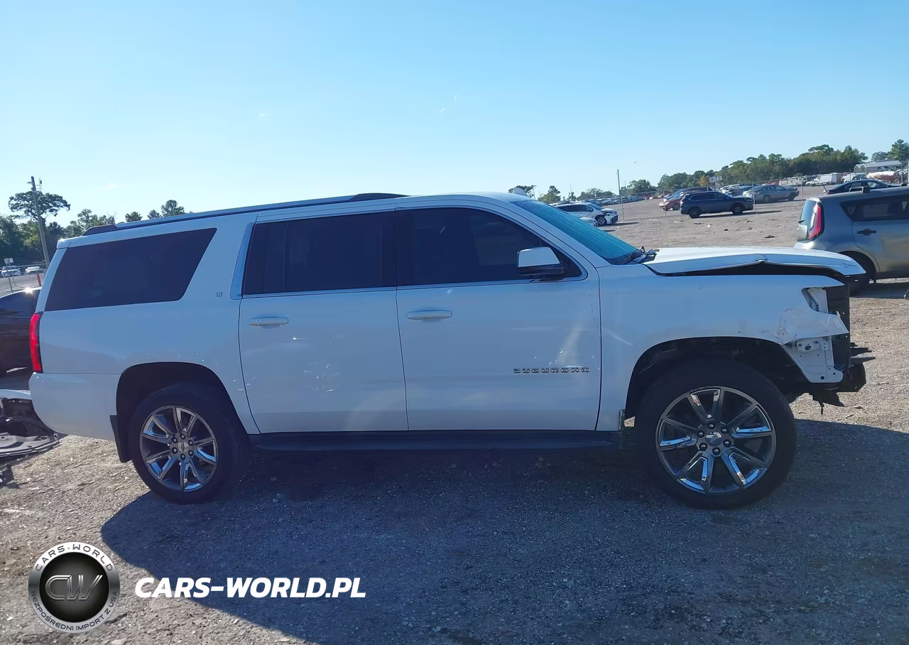 2019 Chevrolet Suburban Lt VIN:1GNSCHKC8KR237590 - 14