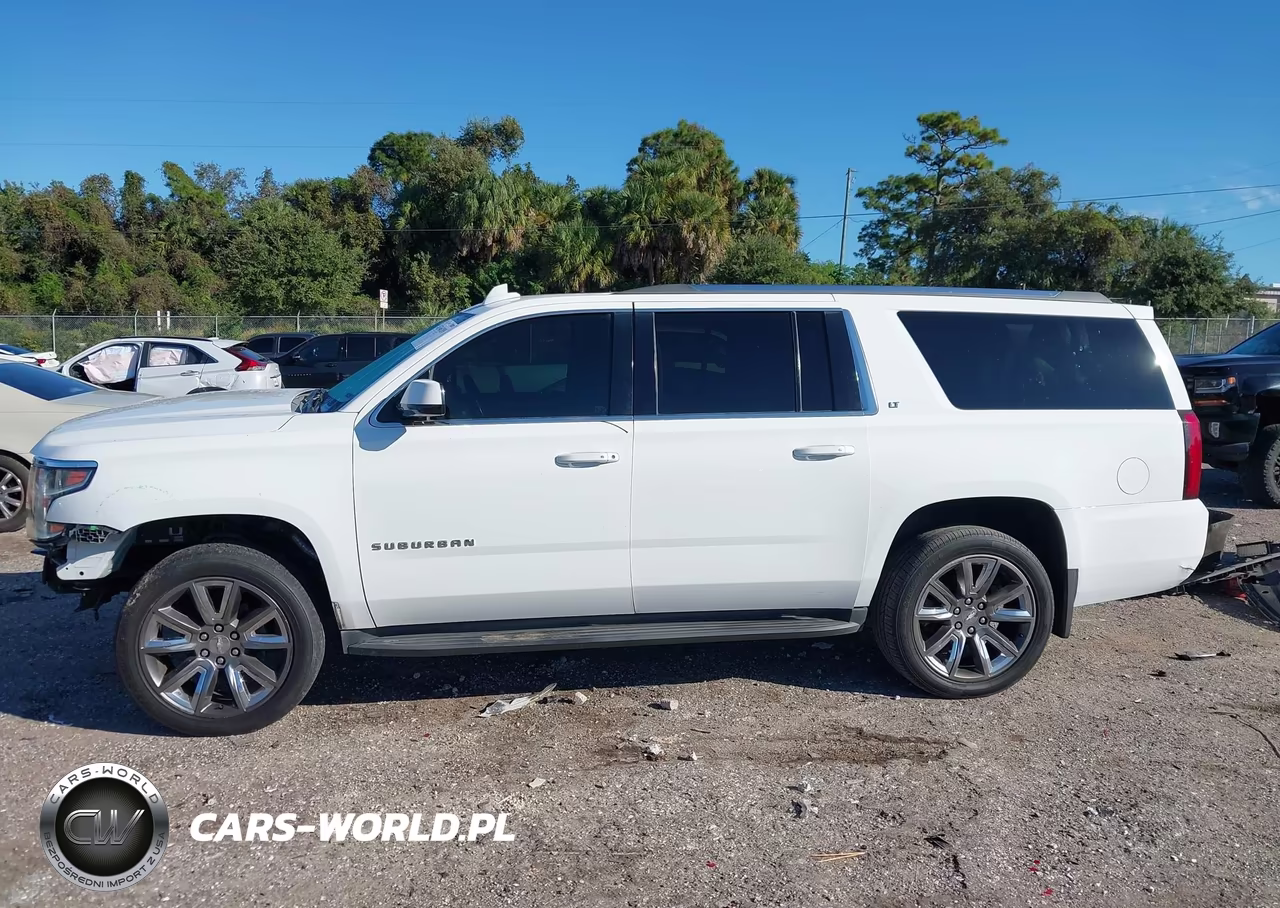 2019 Chevrolet Suburban Lt VIN:1GNSCHKC8KR237590 - 15
