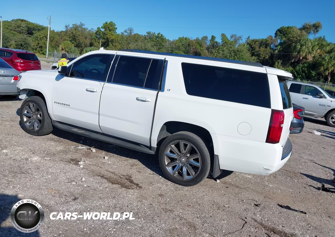 2019 Chevrolet Suburban Lt VIN:1GNSCHKC8KR237590 - 3