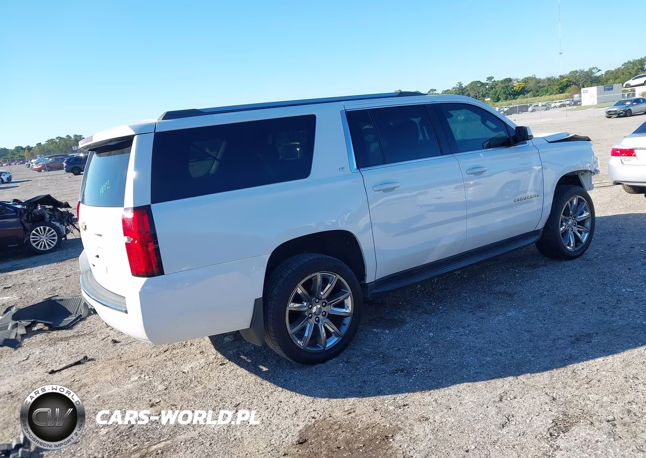 2019 Chevrolet Suburban Lt VIN:1GNSCHKC8KR237590 - 4