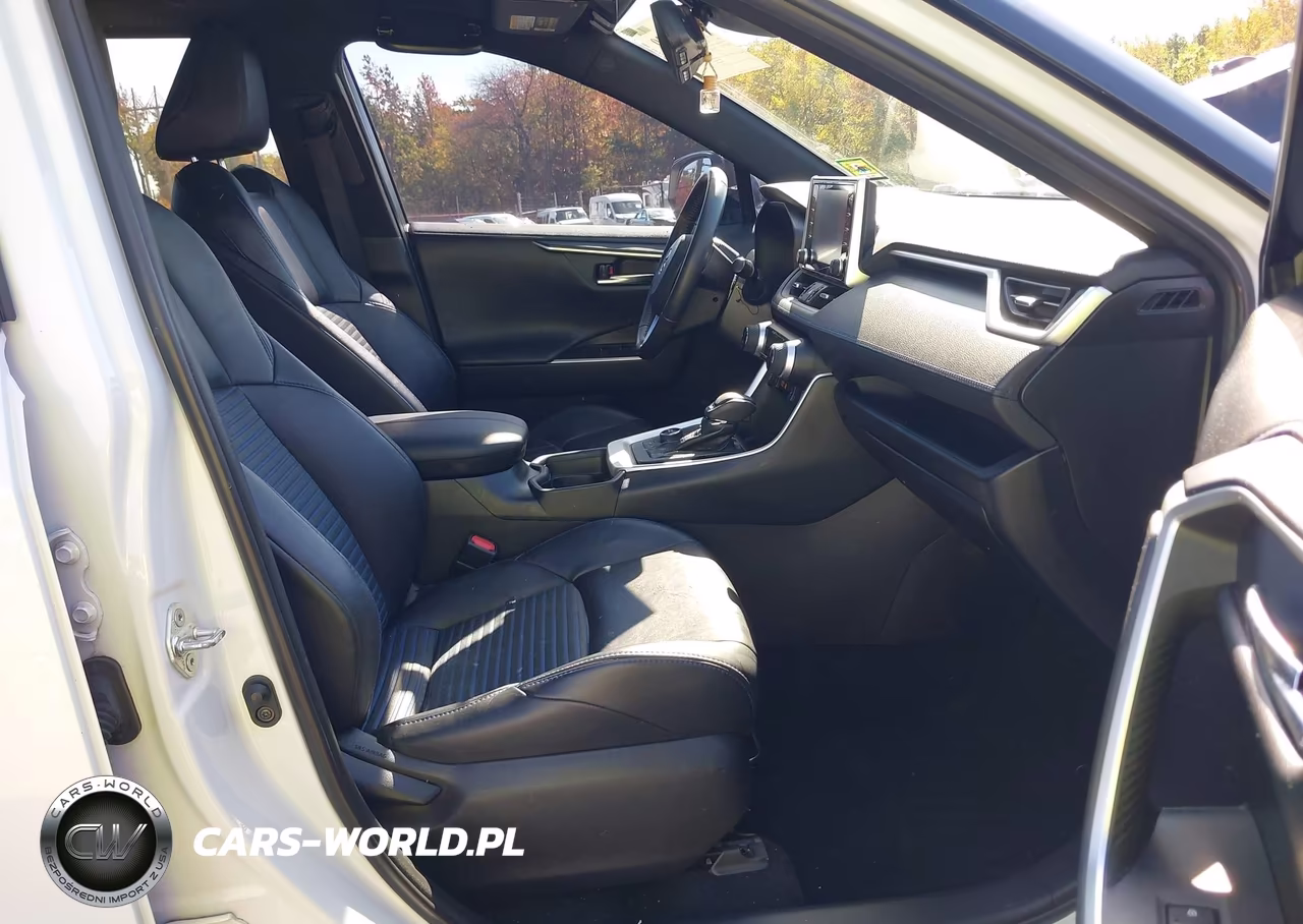 2019 Toyota Rav4 Hybrid Xse VIN:2T3EWRFV5KW019976 - 5