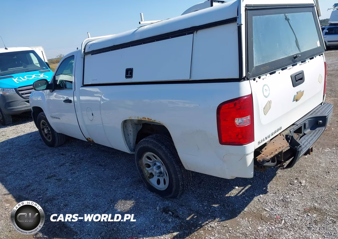 2009 Chevrolet Silverado 1500 Work Truck VIN:1GCEC14X09Z145803 - 3