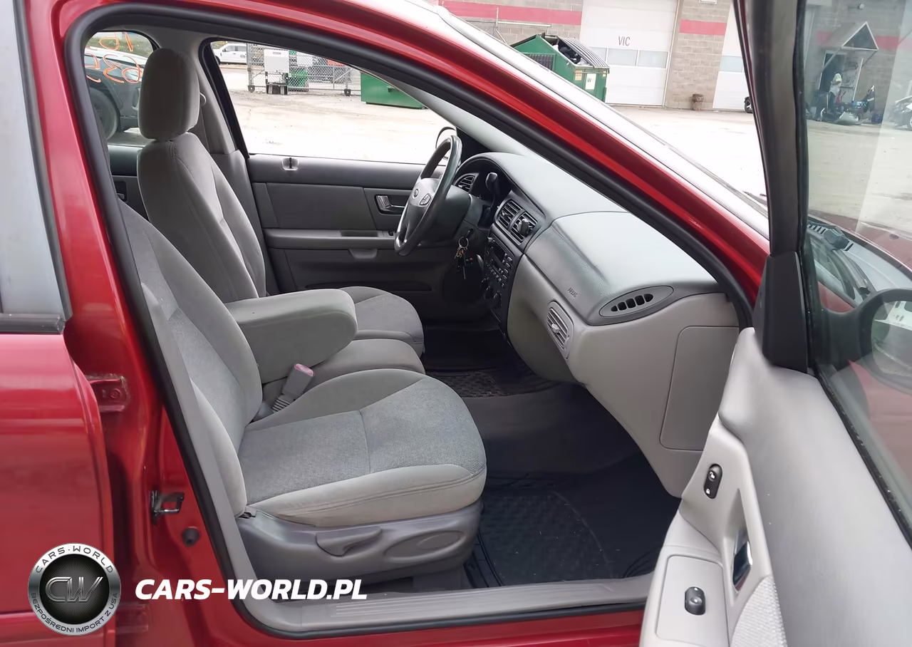 2000 Ford Taurus Ses VIN:1FAFP55U2YA133191 - 5