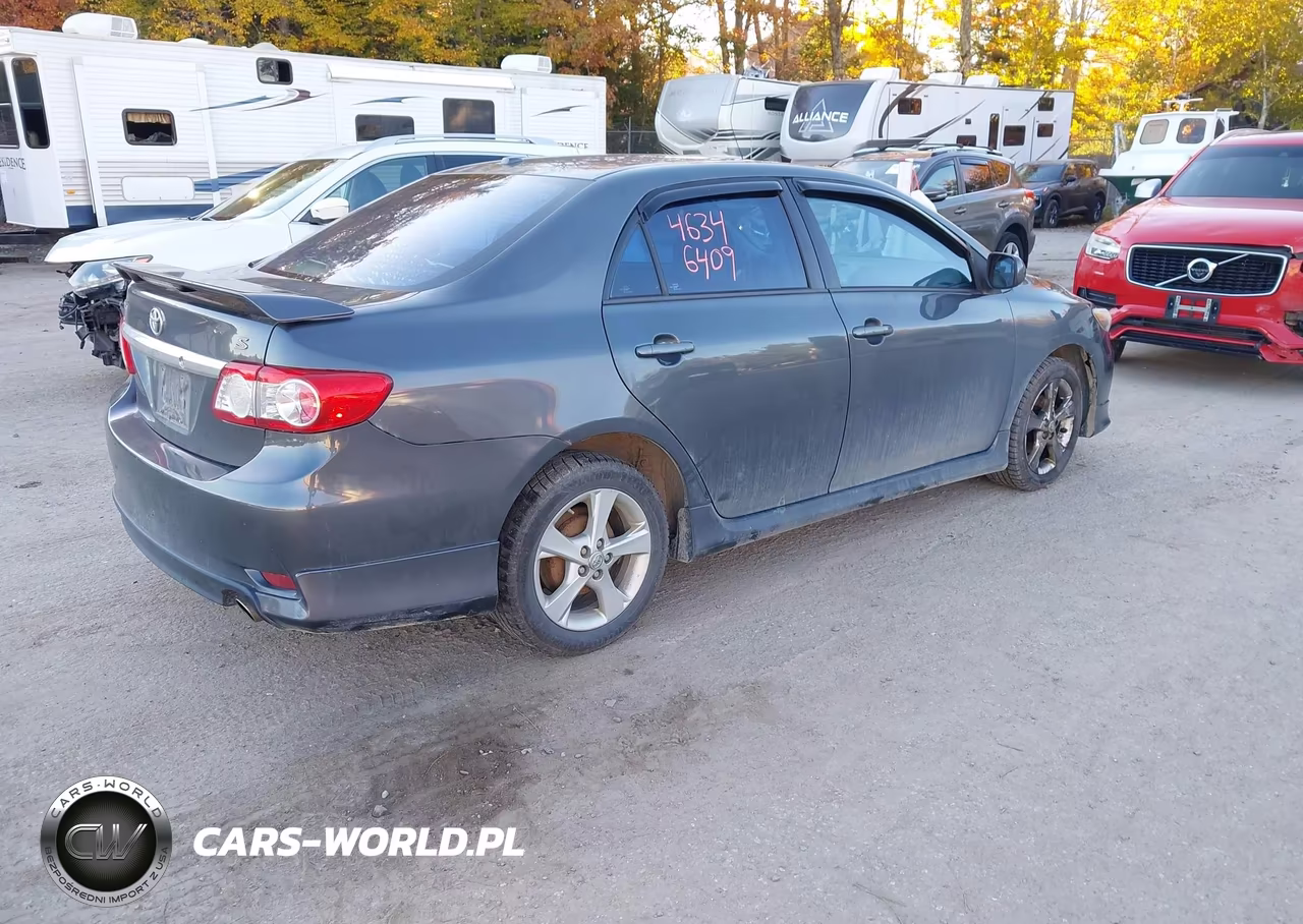 2012 Toyota Corolla S VIN:2T1BU4EEXCC811985 - 4