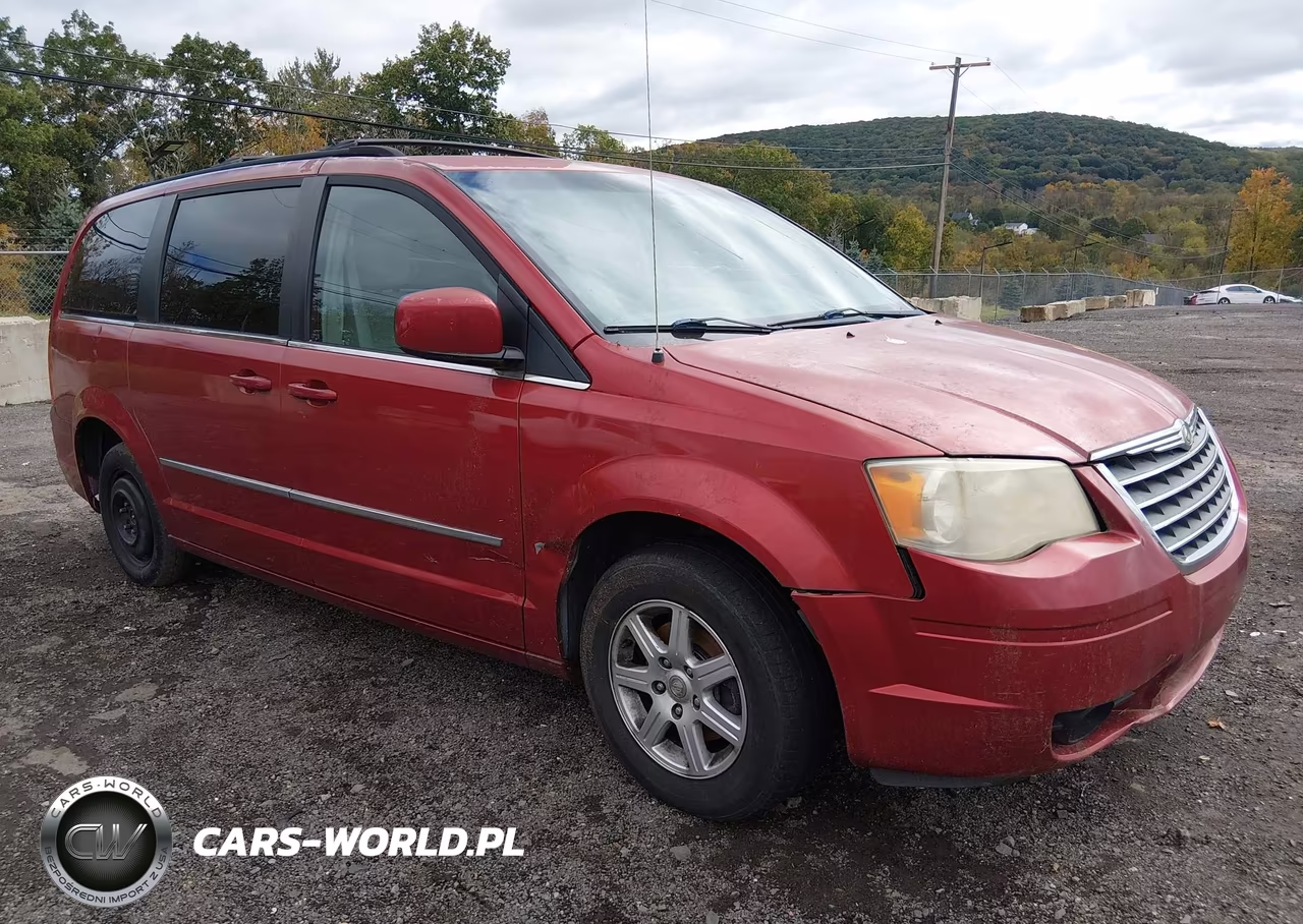 2010 Chrysler Town & Country Touring