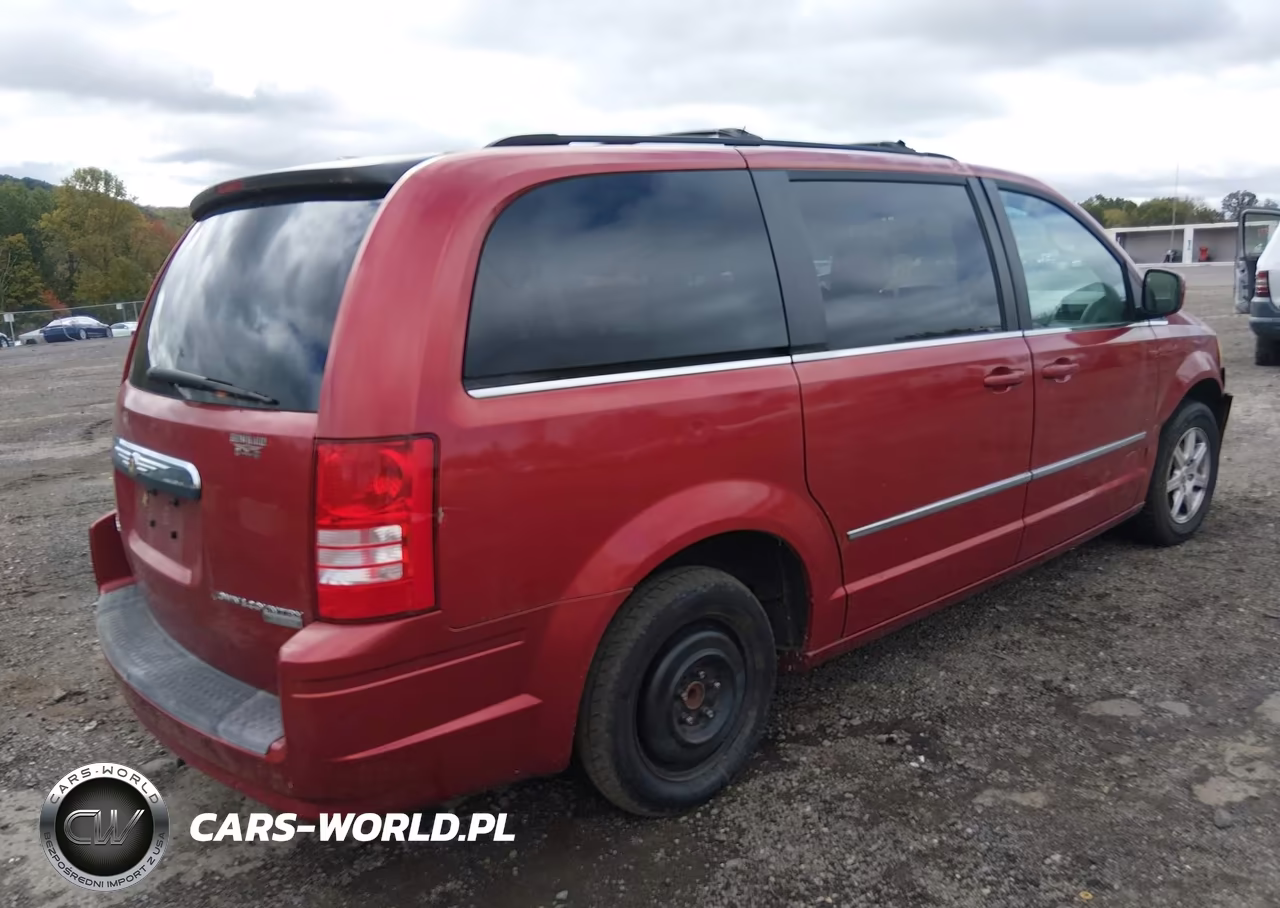 2010 Chrysler Town & Country Touring VIN:2A4RR5D1XAR142225 - 4