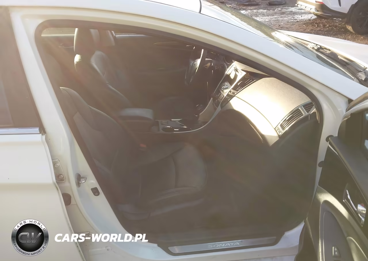 2011 Hyundai Sonata Limited VIN:5NPEC4AC0BH116818 - 5