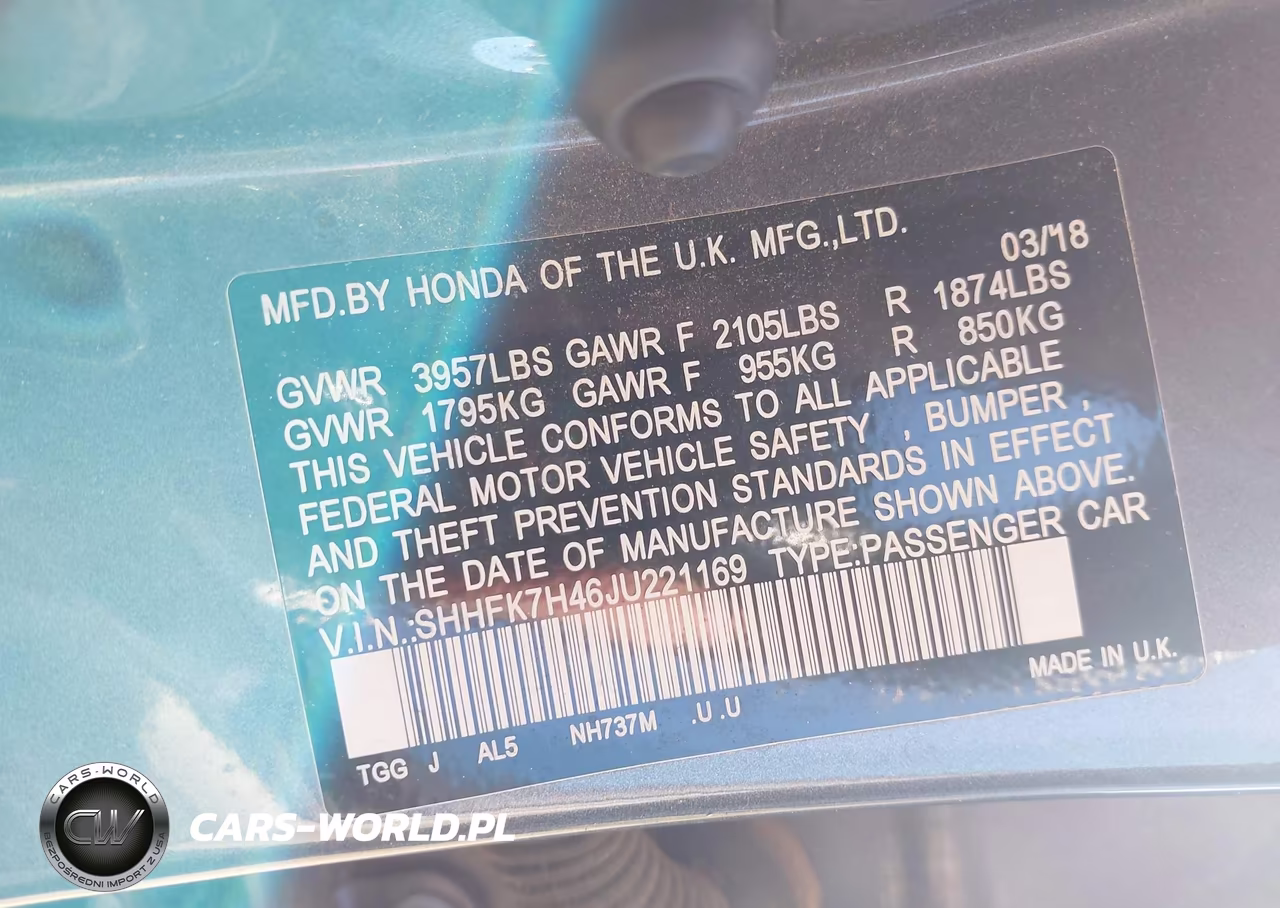2018 Honda Civic Sport VIN:SHHFK7H46JU221169 - 9