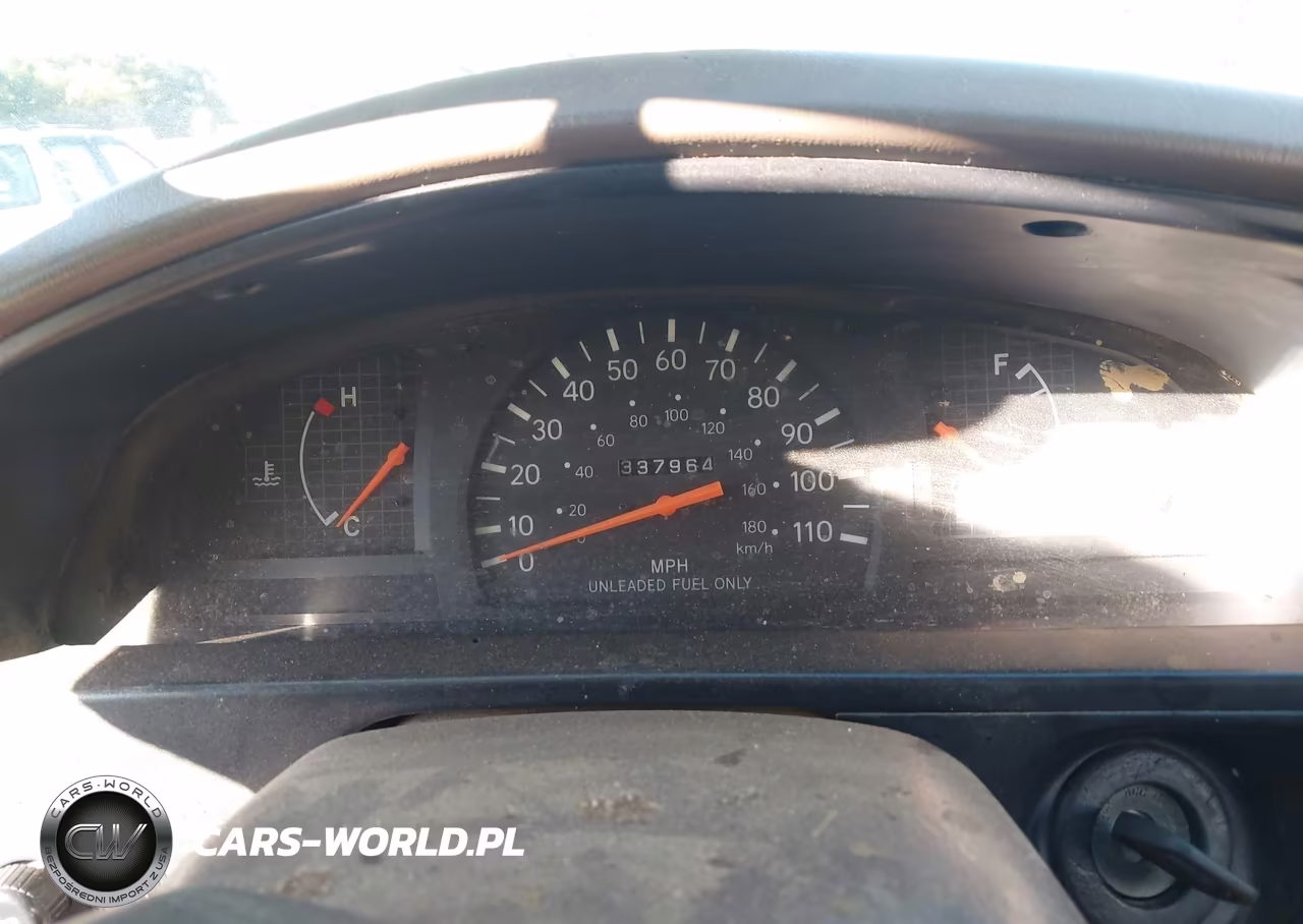 1998 Toyota Tacoma Base V6 VIN:4TAWN72N0WZ135797 - 7
