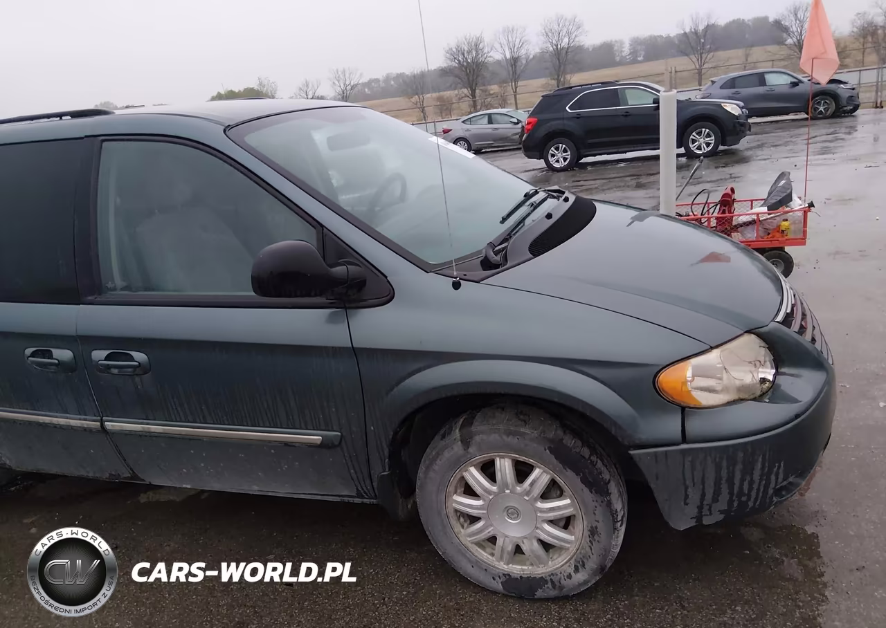2007 Chrysler Town & Country Touring VIN:2A4GP54L27R183200 - 6