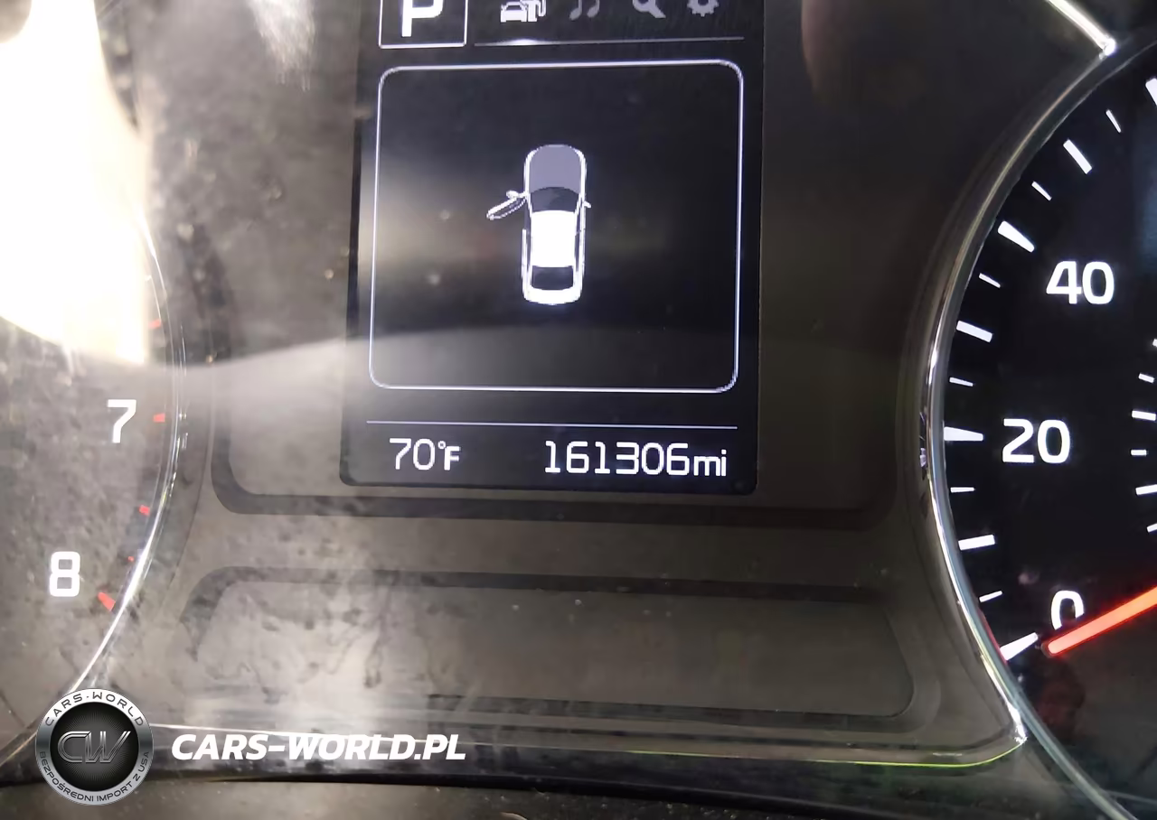 2018 Kia Forte Lx VIN:3KPFL4A75JE244210 - 16