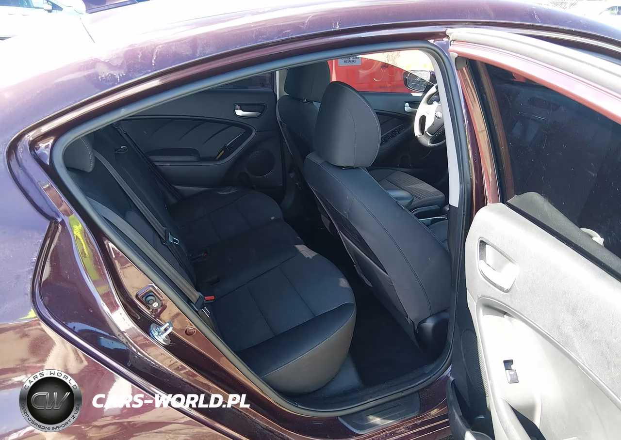 2018 Kia Forte Lx VIN:3KPFL4A75JE244210 - 8