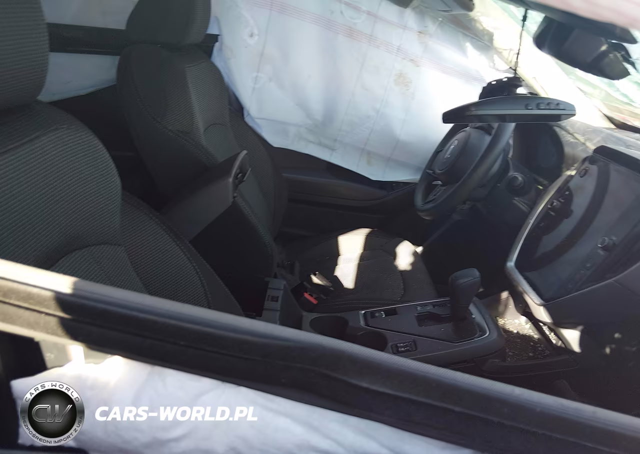 2024 Subaru Crosstrek Premium VIN:JF2GUADCXRH359305 - 5