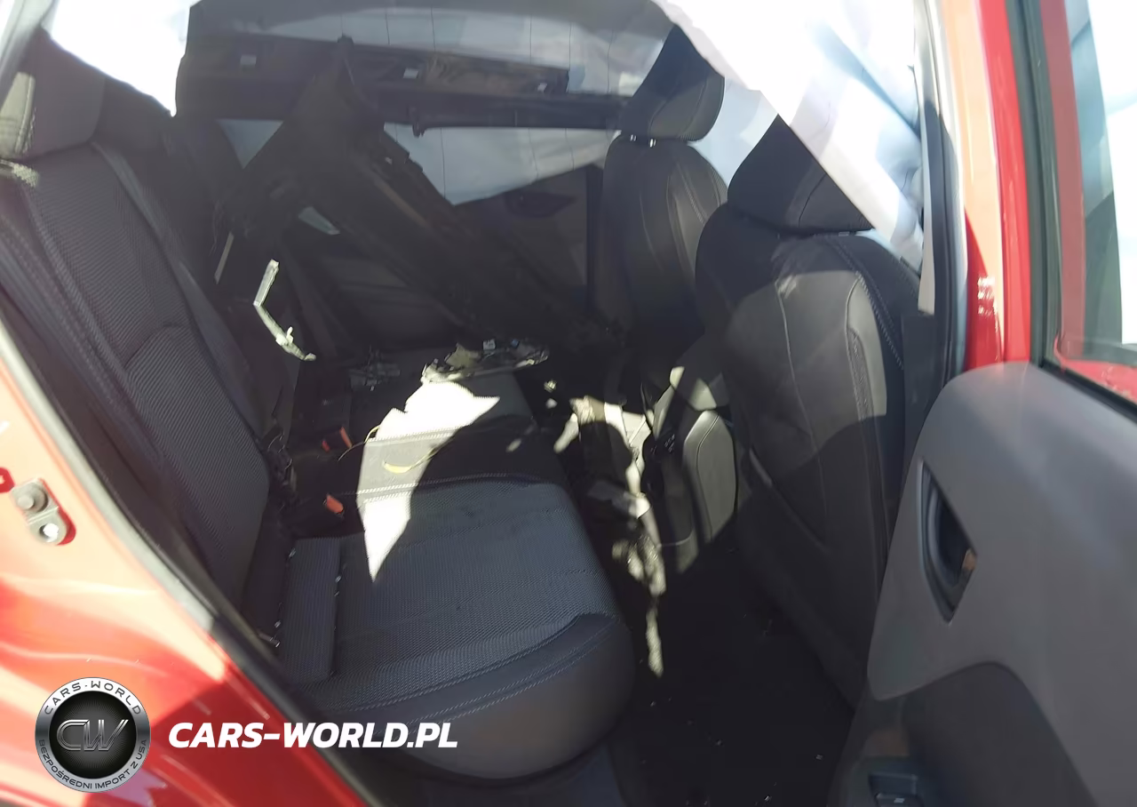 2024 Subaru Crosstrek Premium VIN:JF2GUADCXRH359305 - 8