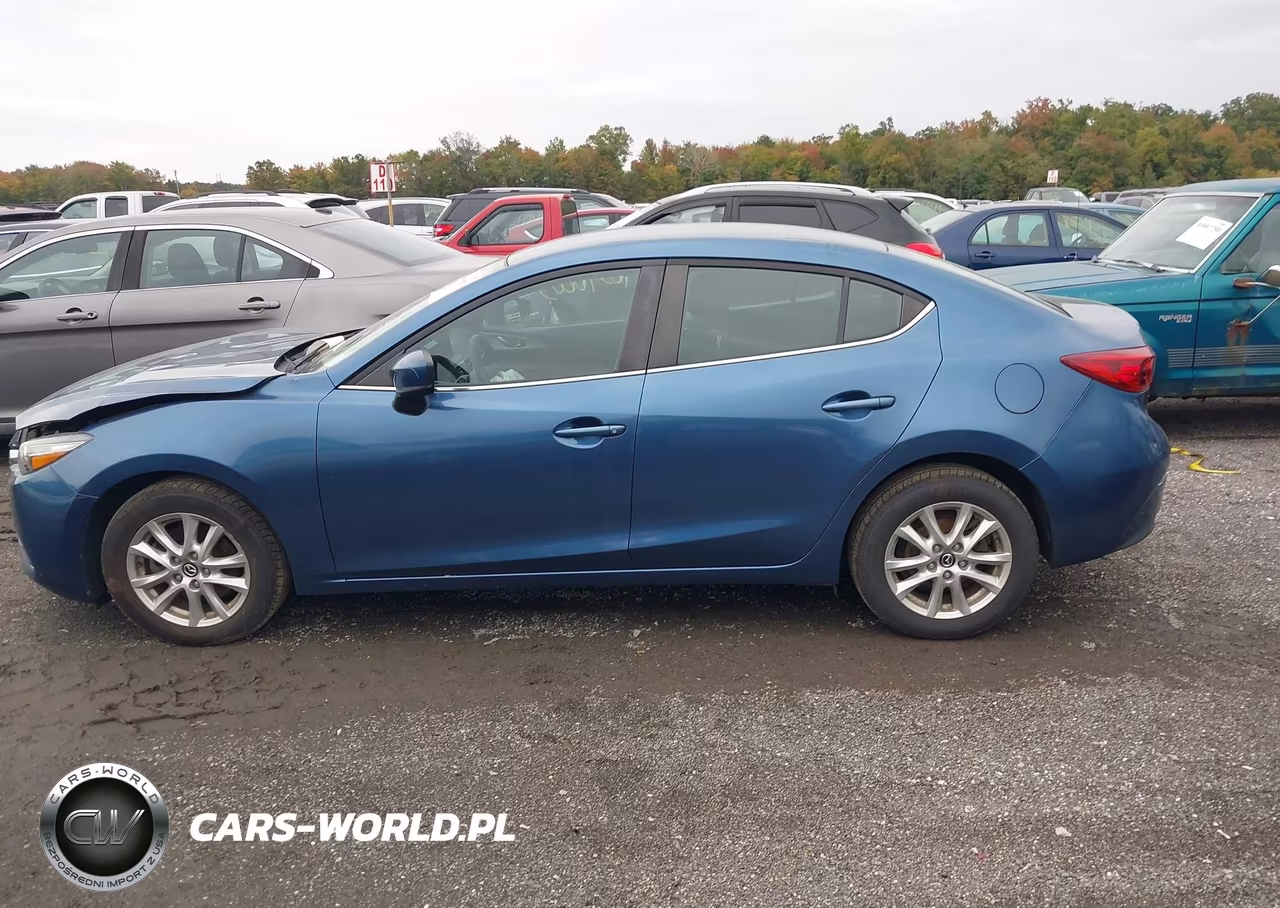 2017 Mazda Mazda3 Sport VIN:3MZBN1U73HM156174 - 14