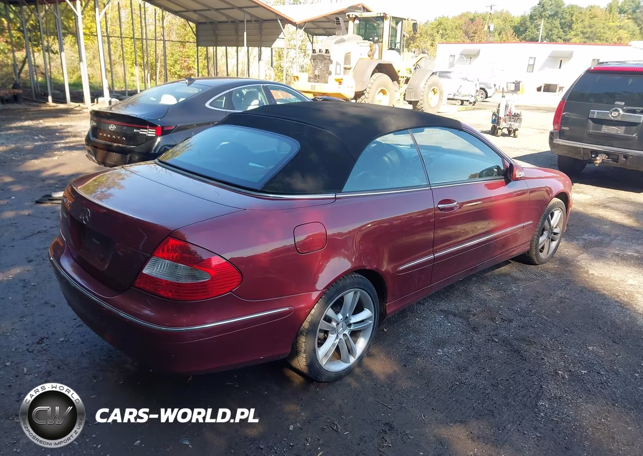 2007 Mercedes-Benz Clk 350 VIN:WDBTK56F17F205994 - 4