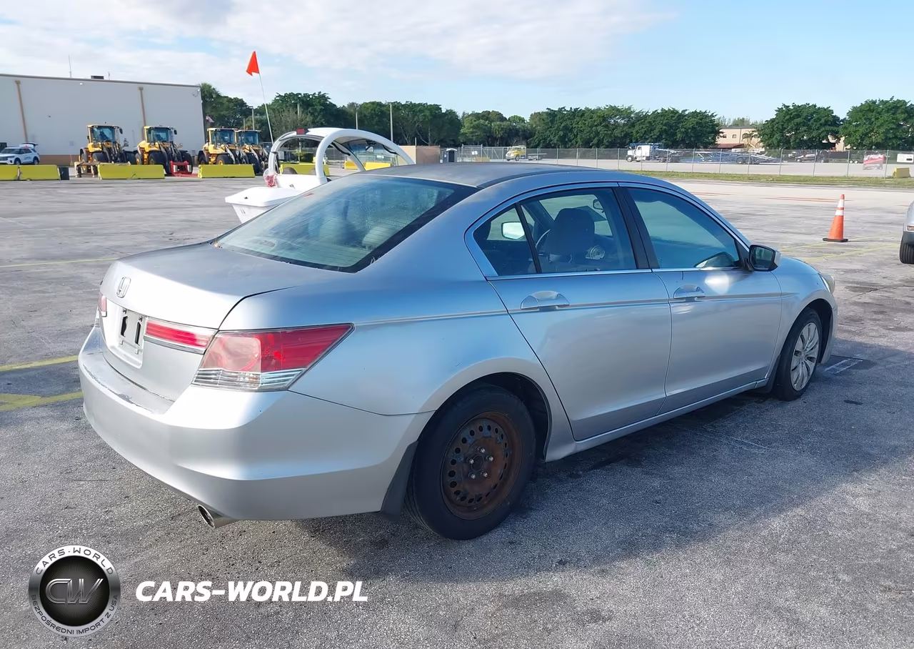 2011 Honda Accord 2.4 Lx VIN:1HGCP2F33BA070290 - 4