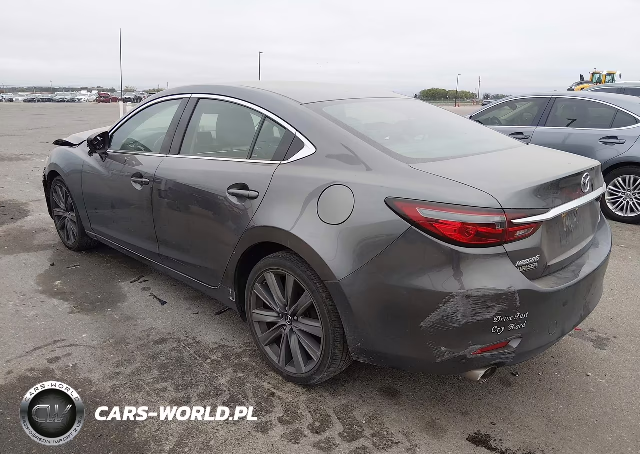 2018 Mazda Mazda6 Touring VIN:JM1GL1VM3J1326779 - 3
