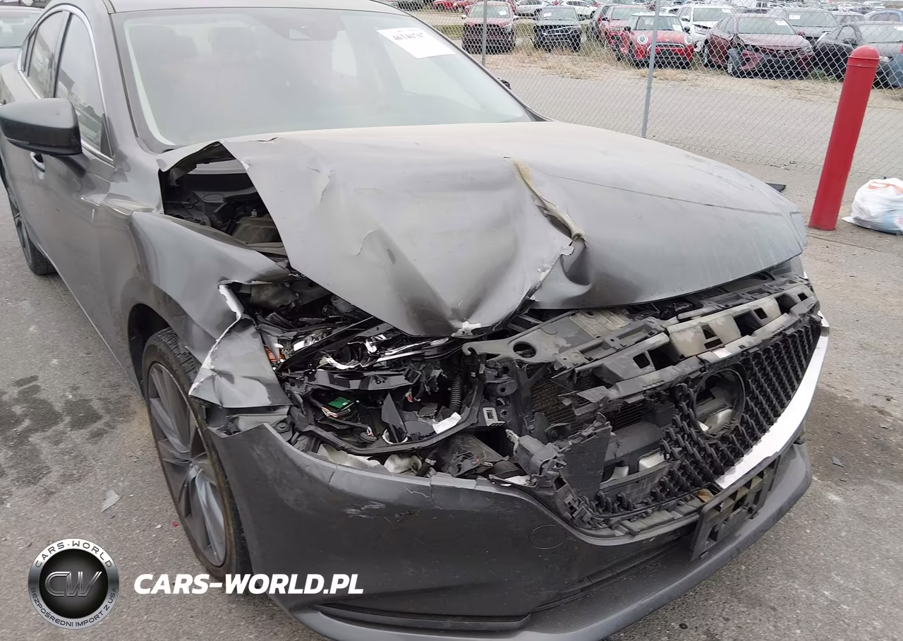 2018 Mazda Mazda6 Touring VIN:JM1GL1VM3J1326779 - 6